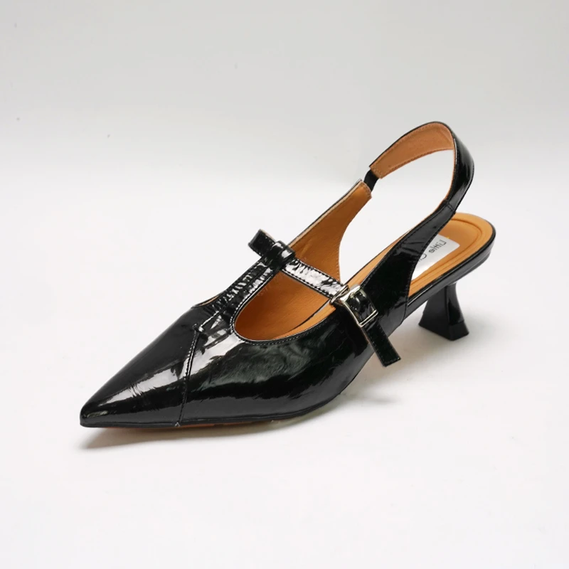 高跟女时装凉鞋复古包头粗跟凉鞋时尚细跟凉鞋单鞋117