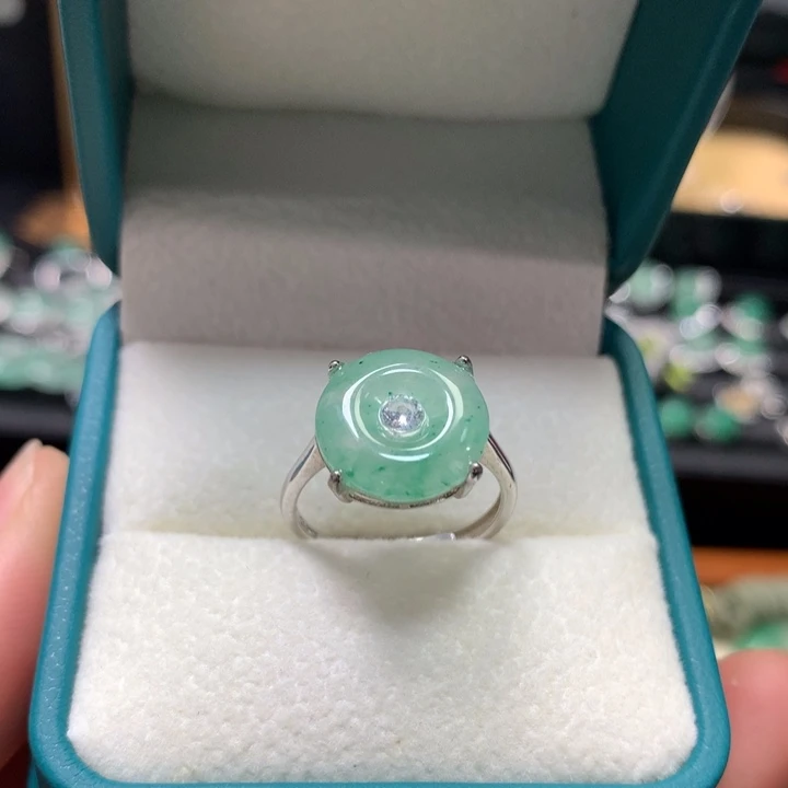 石英质玉银S925镶嵌戒指
