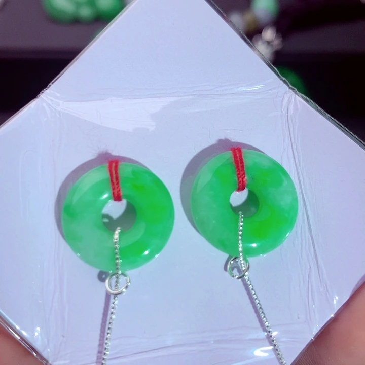 翡翠未镶嵌耳饰A货