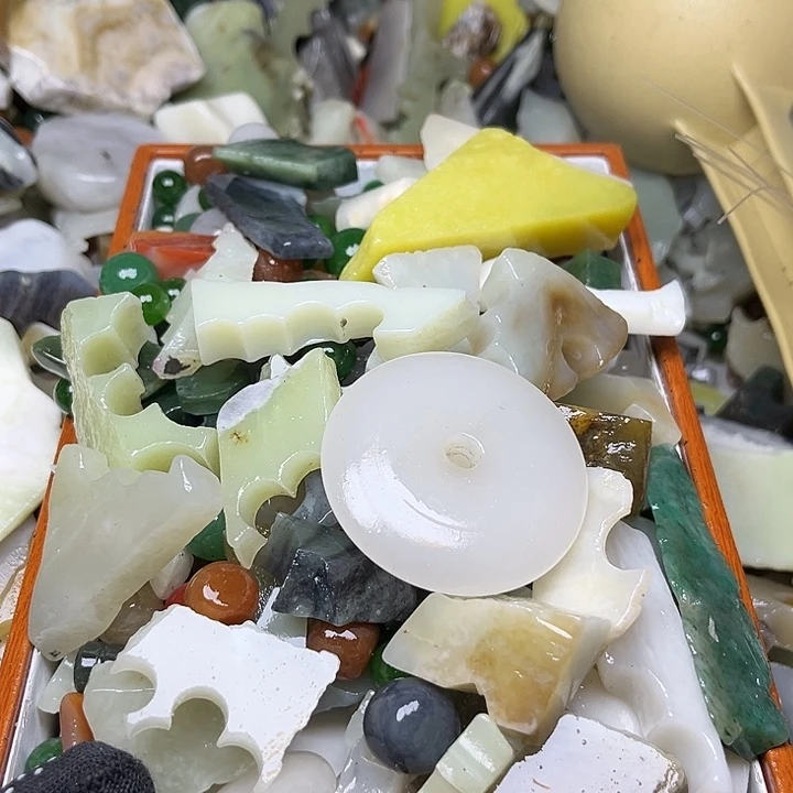 未镶嵌和田玉珠宝奇石何*