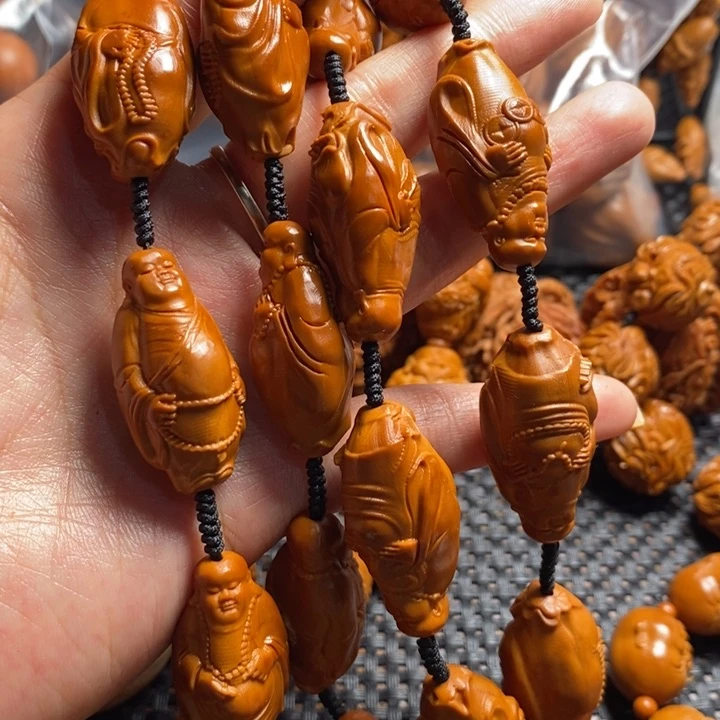 橄榄核吊坠站立弥勒脖挂