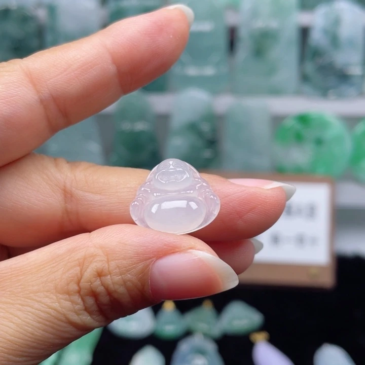 颈饰未镶嵌翡翠佛公