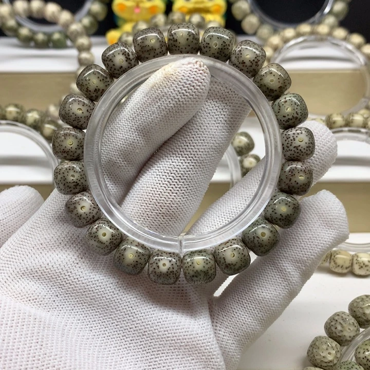 手串星月菩提21号 灰冰小细星无烟花11/10