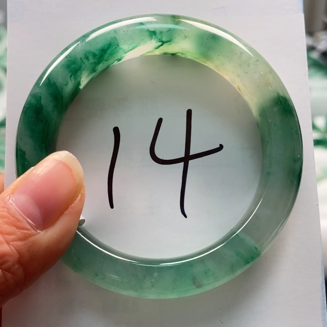 石英质玉未镶嵌手镯手镯