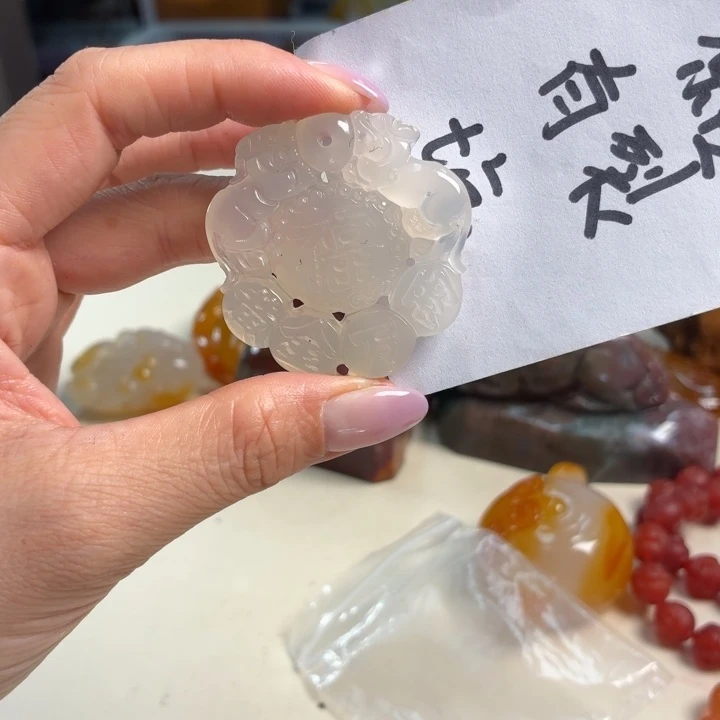 玛瑙/玉髓未镶嵌吊坠(不含链)