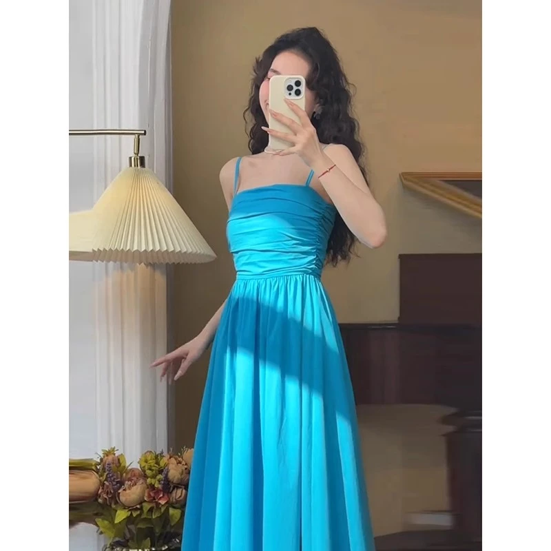 云南大理旅游穿搭连衣裙女三亚度假拍照居家海南法式吊带长裙仙