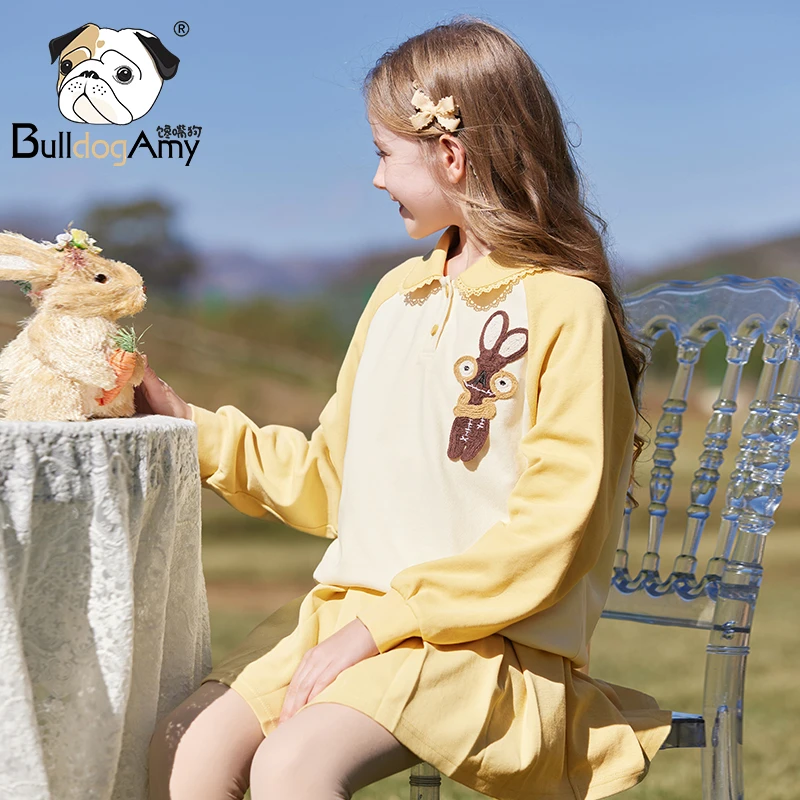 女童贴标玩偶套装2025秋装新款儿童学院风卫衣百褶裙两件套小女孩