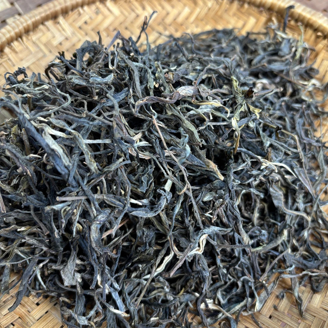 545号2025年旧笼春茶老树混采生茶散茶200克9-11