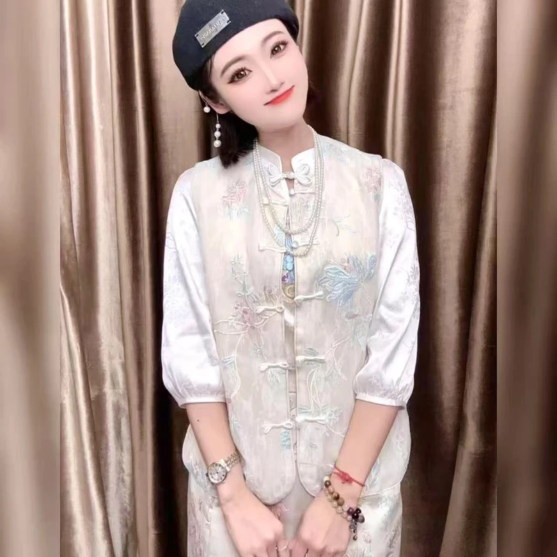 2025中式盘扣网纱刺绣轻奢上衣新款背心气质国风无袖薄款新中式
