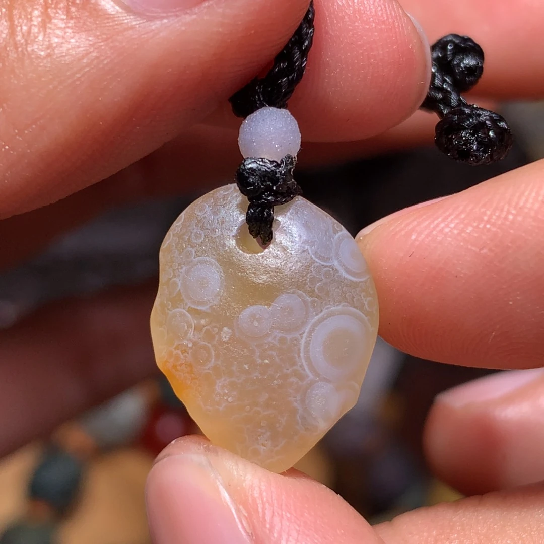 未镶嵌玛瑙/玉髓珠宝半成品