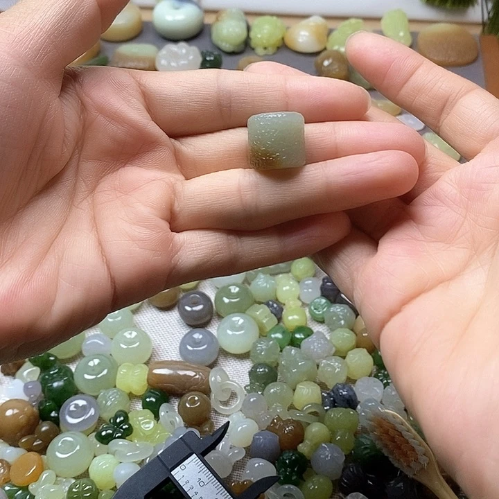 未镶嵌和田玉挂件桶珠