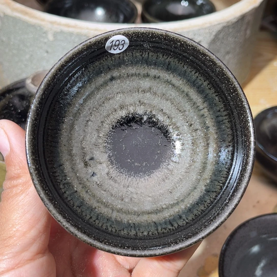 茶盏义兴龙窑坚持真柴烧微瑕