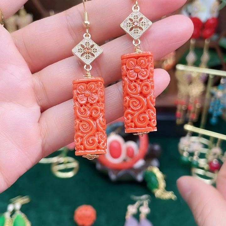 石英质玉耳钉合金