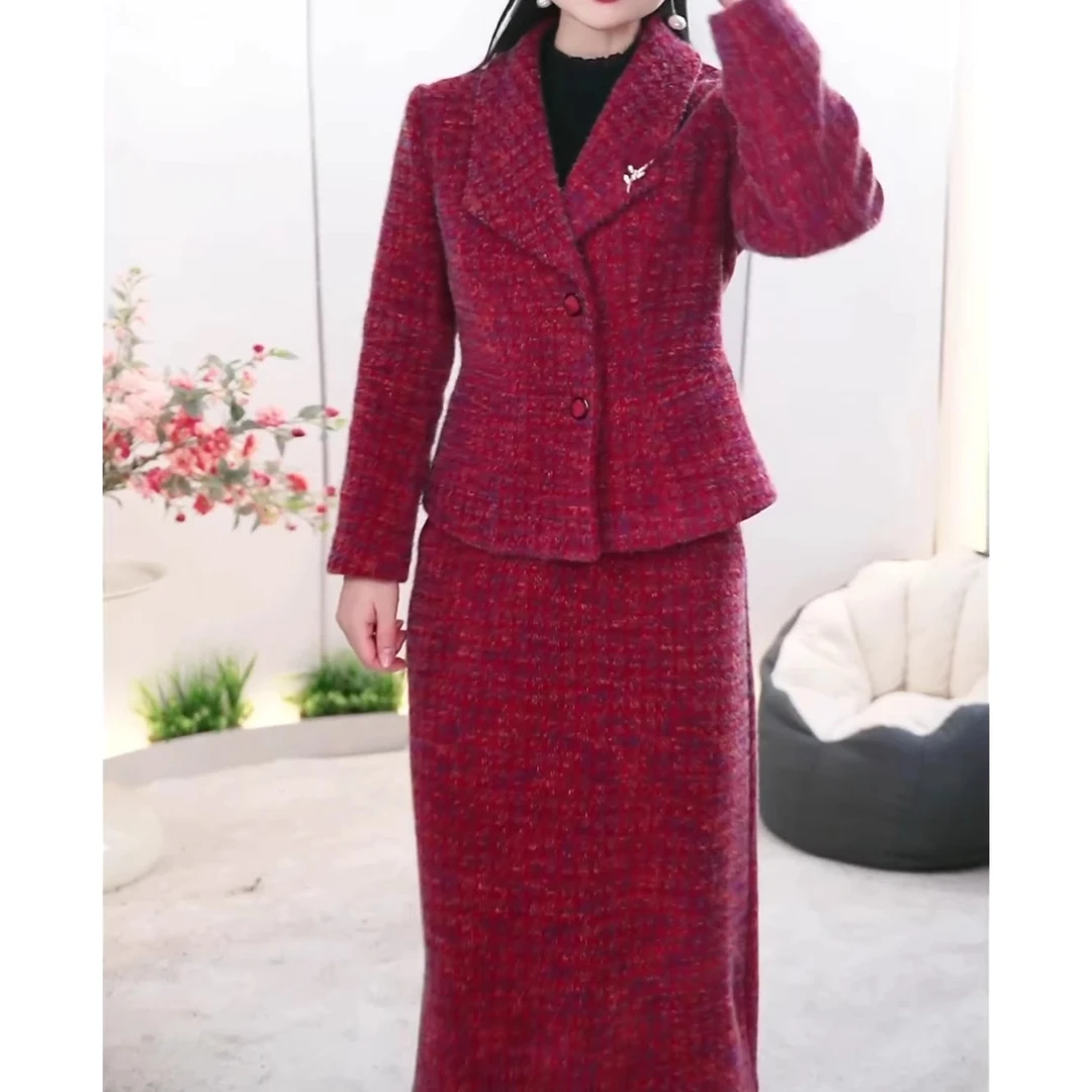 轻奢高级感时尚复古夹棉加厚套装2025冬季新款气质保暖两件套裙子