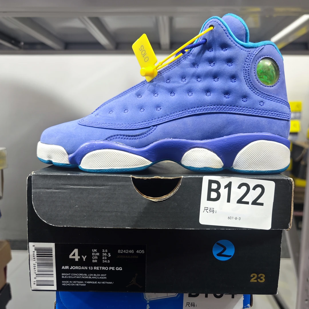 nike aj13 黄蜂 全新原盒 36.5码 bai 12.4 B122