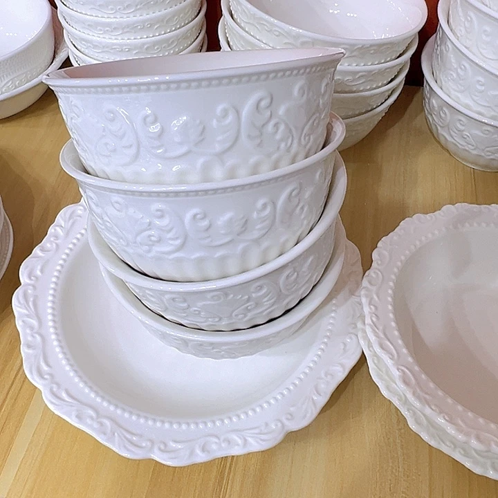 塑料4个碗……………………