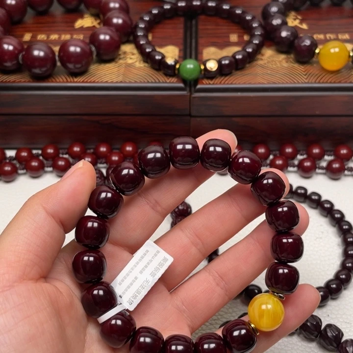 用***9橄榄核手串猴头微瑕不退不换