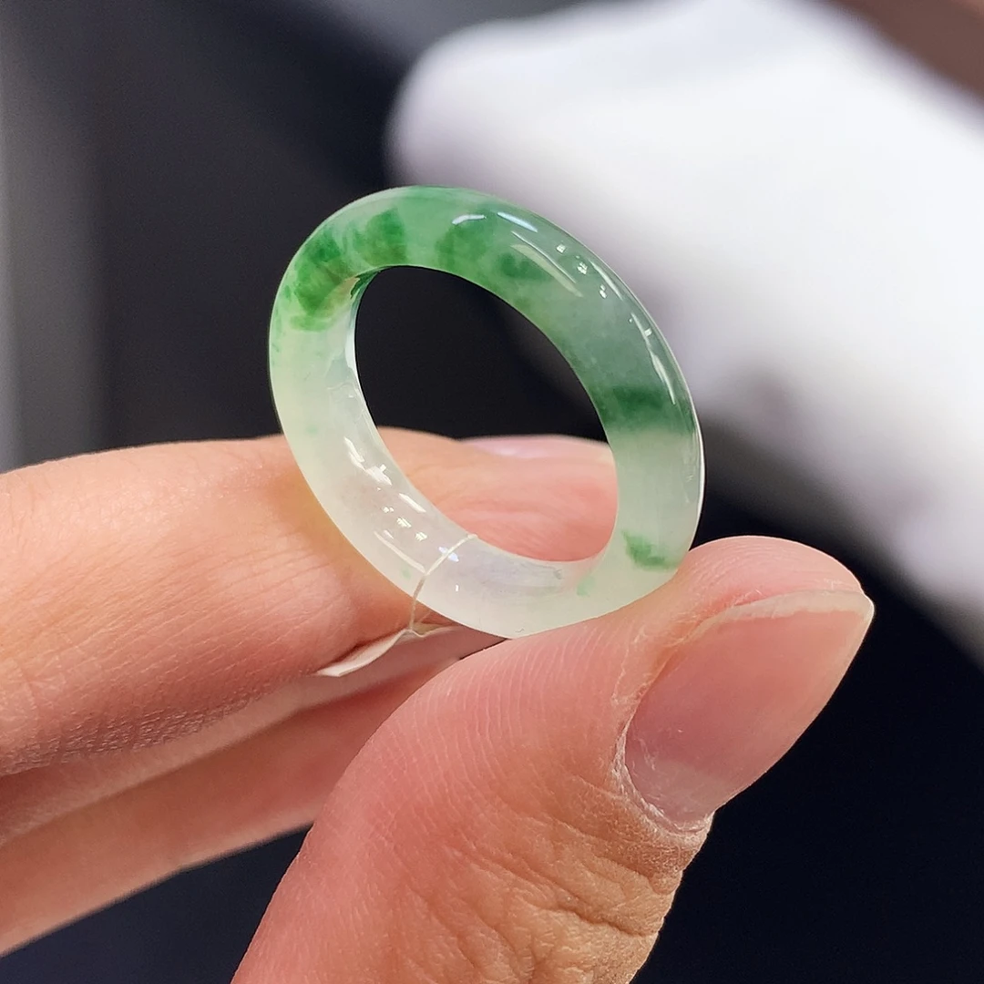 翡翠未镶嵌戒指15号