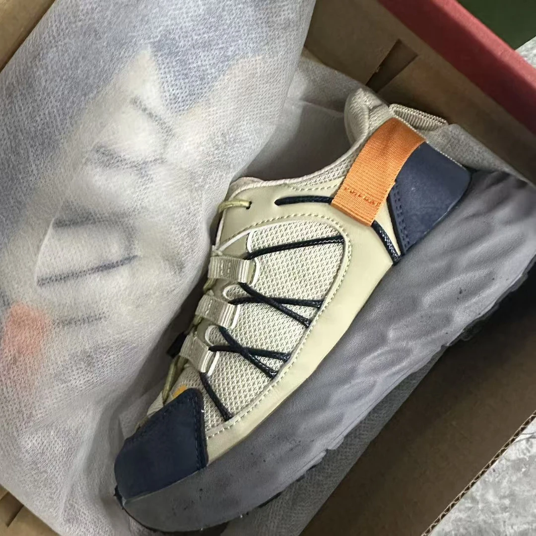 801-806 秋季新款时尚百搭软底舒适轻便透气儿童四季运动鞋