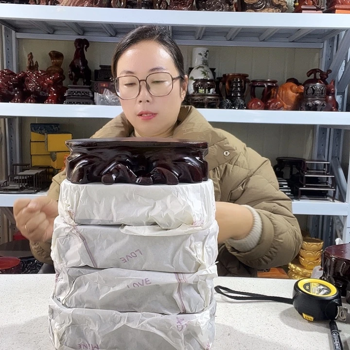 墨***主木A越南马拉丝木花梨木