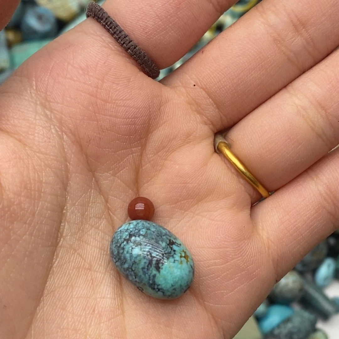 南红玛瑙未镶嵌珠宝奇石