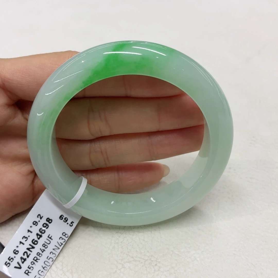 翡翠手镯未镶嵌缅甸翡翠手镯55.6