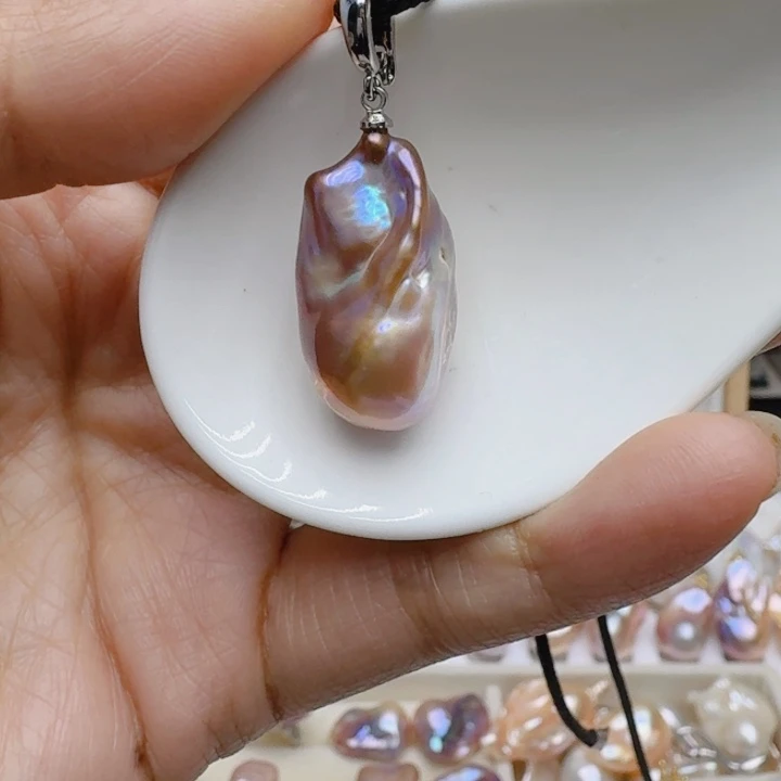 颈饰淡水珍珠未镶嵌