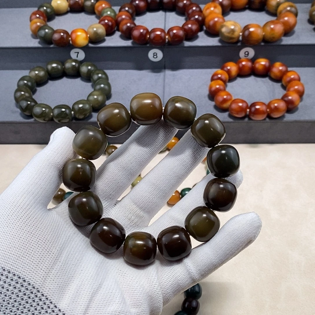 绿***娇吊坠菩提根/象牙果