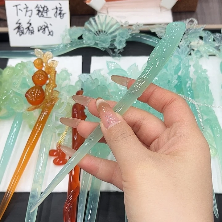 蛇纹石玉未镶嵌发饰