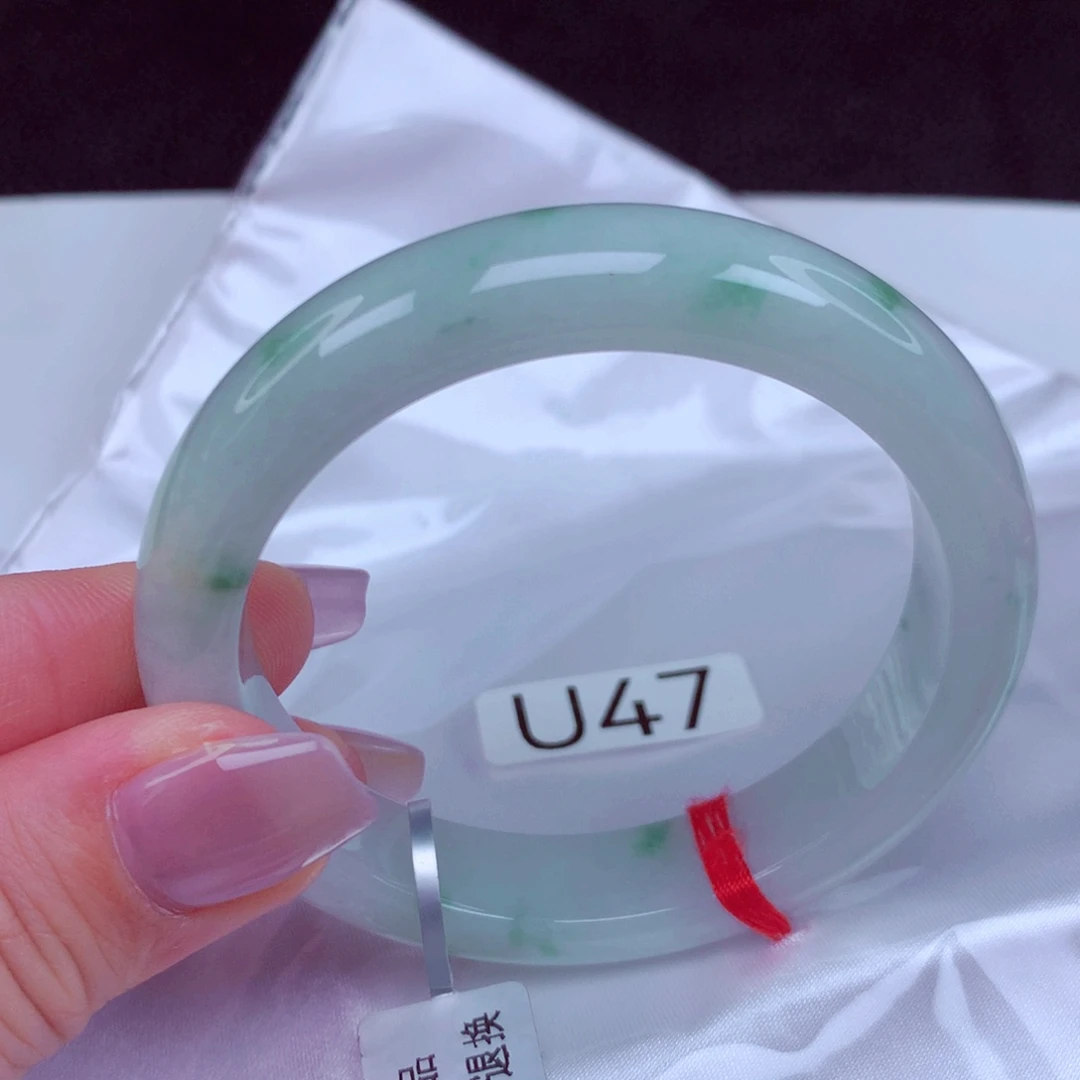 翡翠未镶嵌手镯手镯