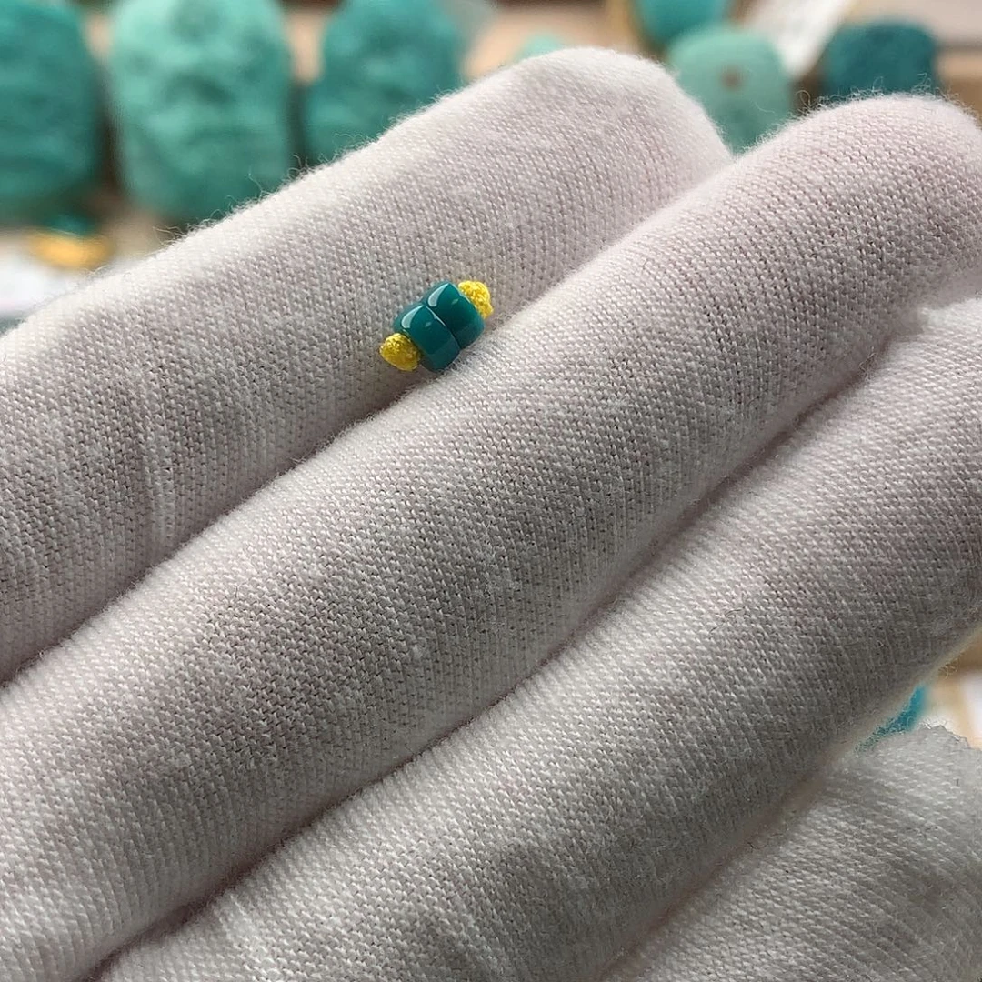 绿松石未镶嵌配饰