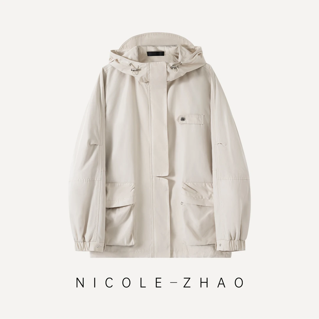 4NWT228【自由自在】【NICOLE.ZHAO】进口面料时尚连帽户外外套
