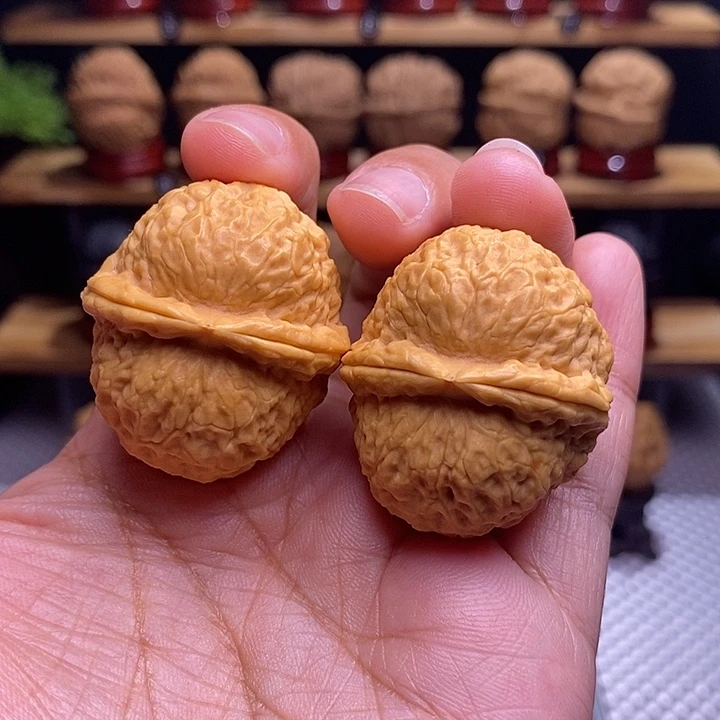 文玩核桃吊坠石奎元宝28