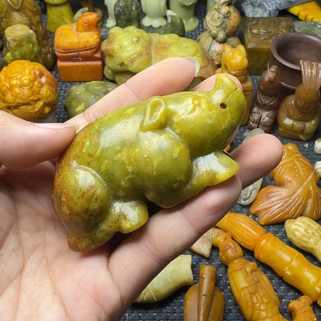 白玉菩提吊坠。。。