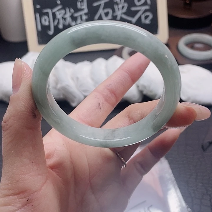 石英岩玉未镶嵌手镯19