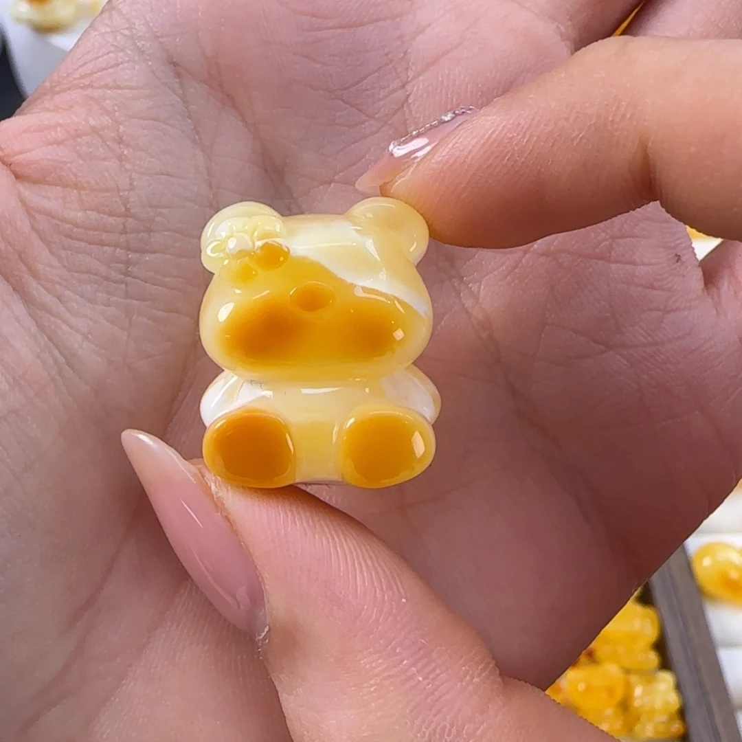 裸石琥珀未镶嵌琥珀