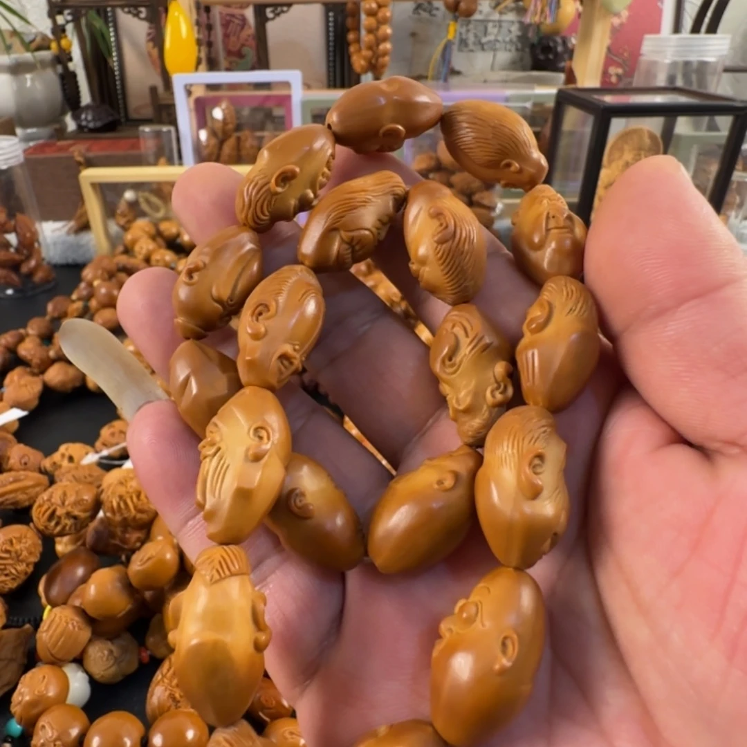 橄榄核手串/手链怪脸罗汉