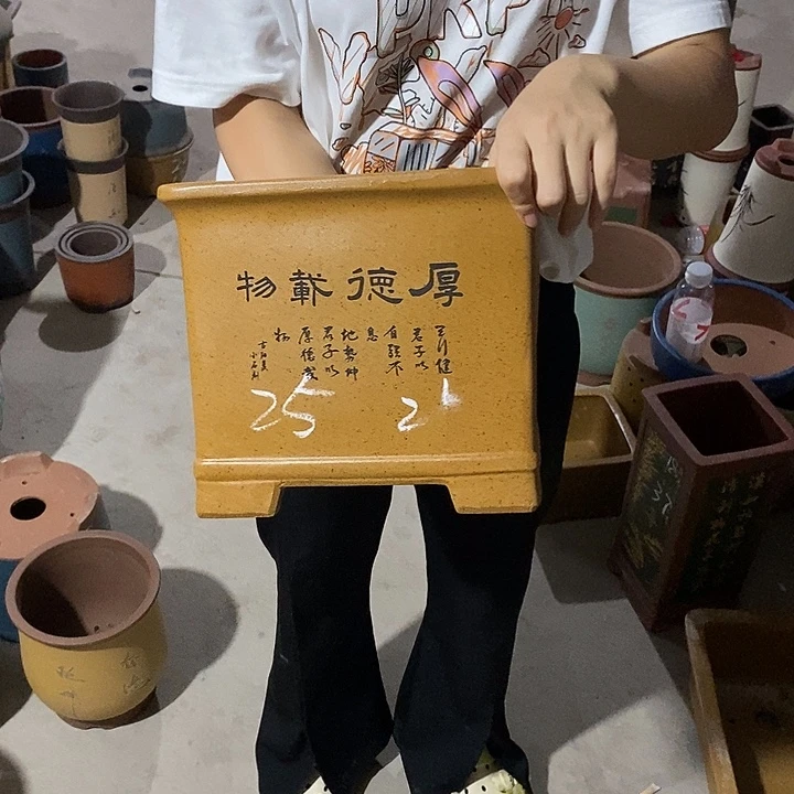 紫砂花盆紫砂花盆