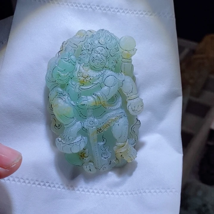 定制翡翠未镶嵌金*