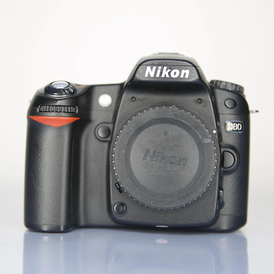 99新 Nikon/尼康 D80 数码单反相机CCD感光芯片色彩好锐度高