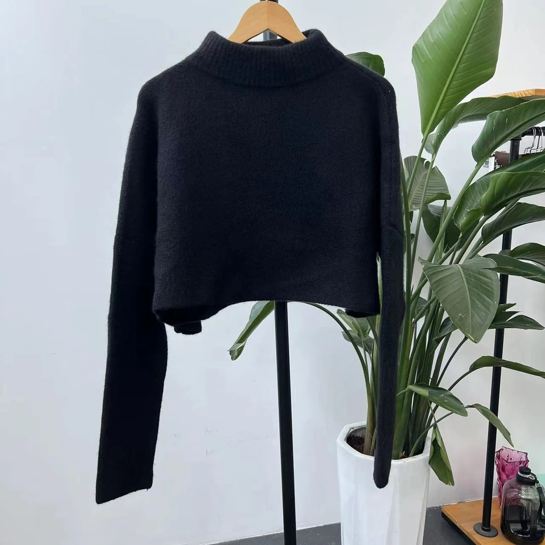 (2.19) J-4 F春秋季女款休闲短款毛衣 KW529