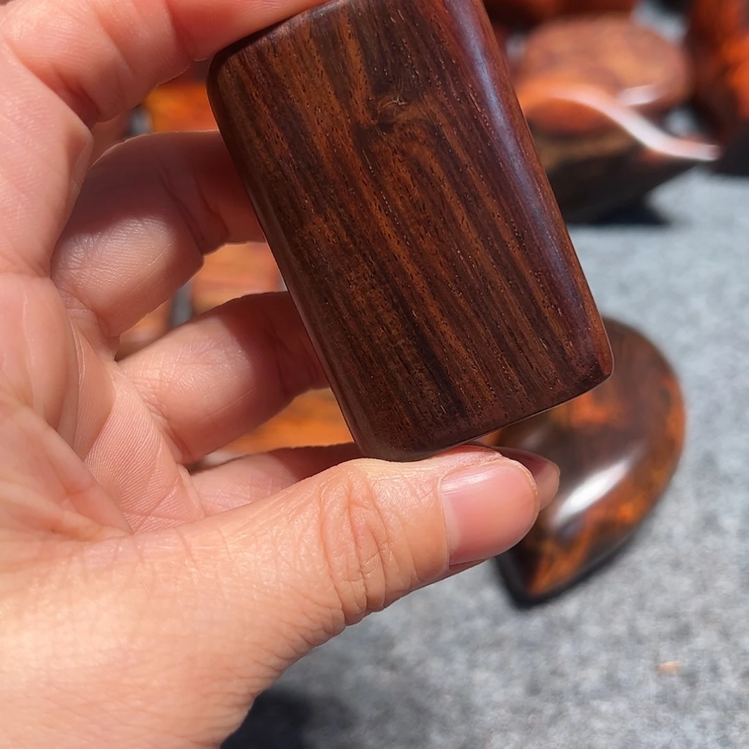 用***6交趾黄檀（大红酸枝）