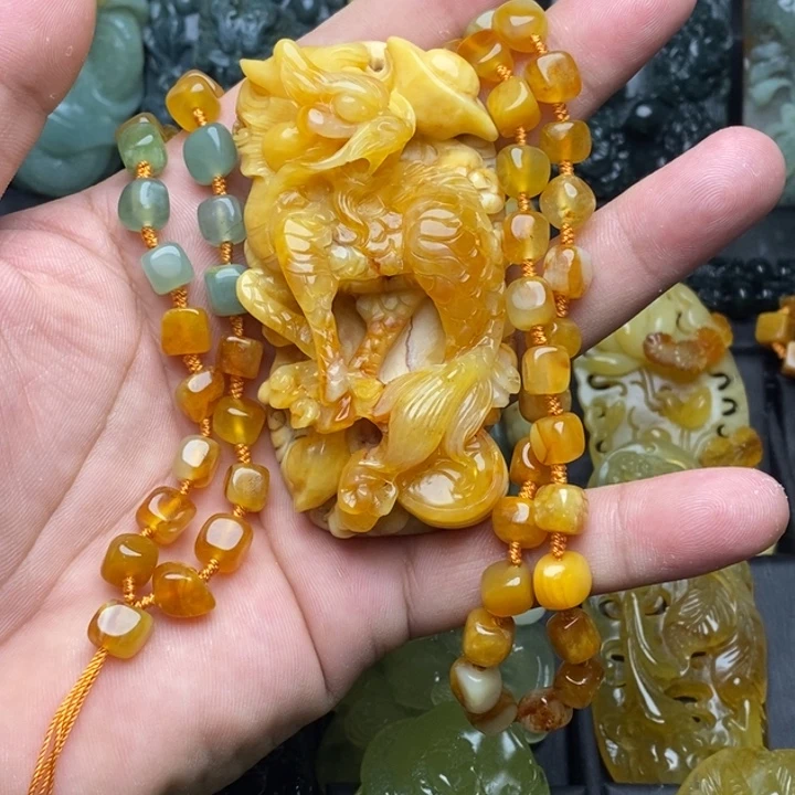 买***帅蛇纹石玉未镶嵌颈饰