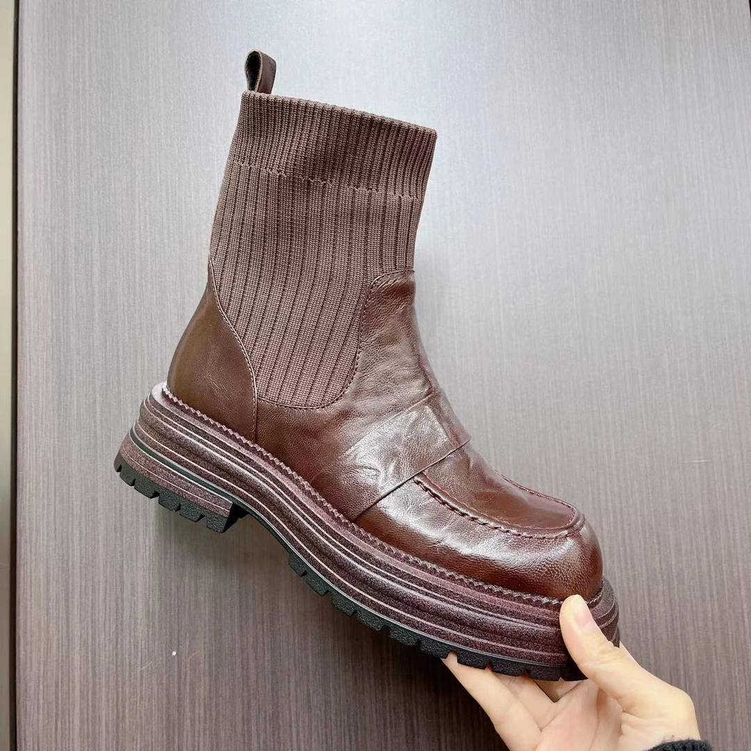 QMS1024-2172  高端冬2023新款厚底低跟圆头马丁靴女士短靴