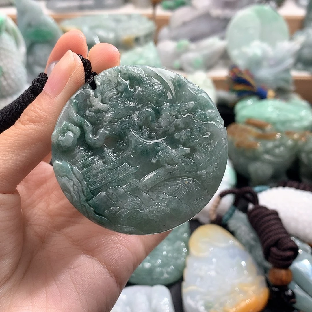 吊坠(不含链)未镶嵌翡翠