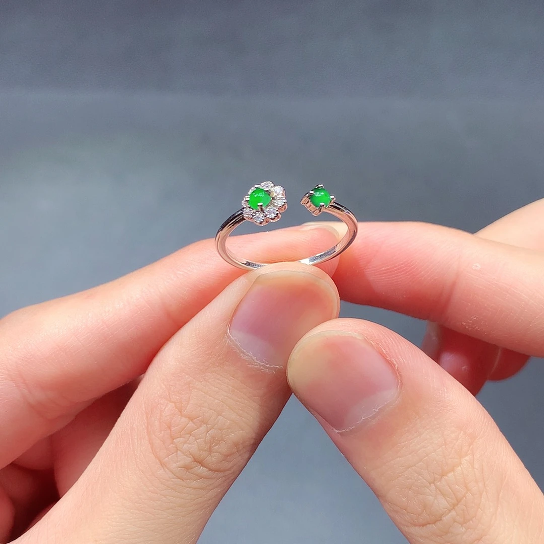 翡翠戒指未镶嵌翡翠