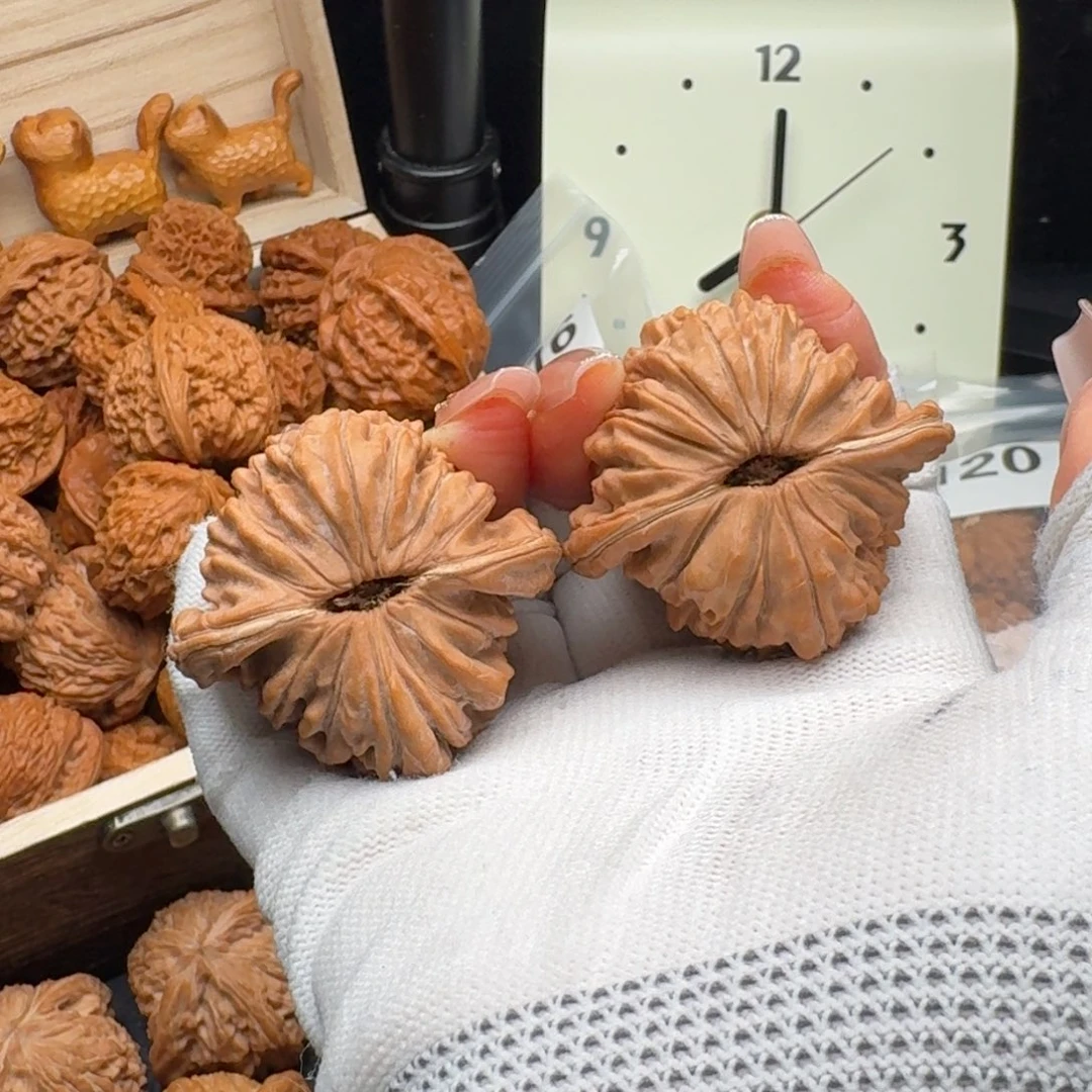 文玩核桃吊坠47楼子A002