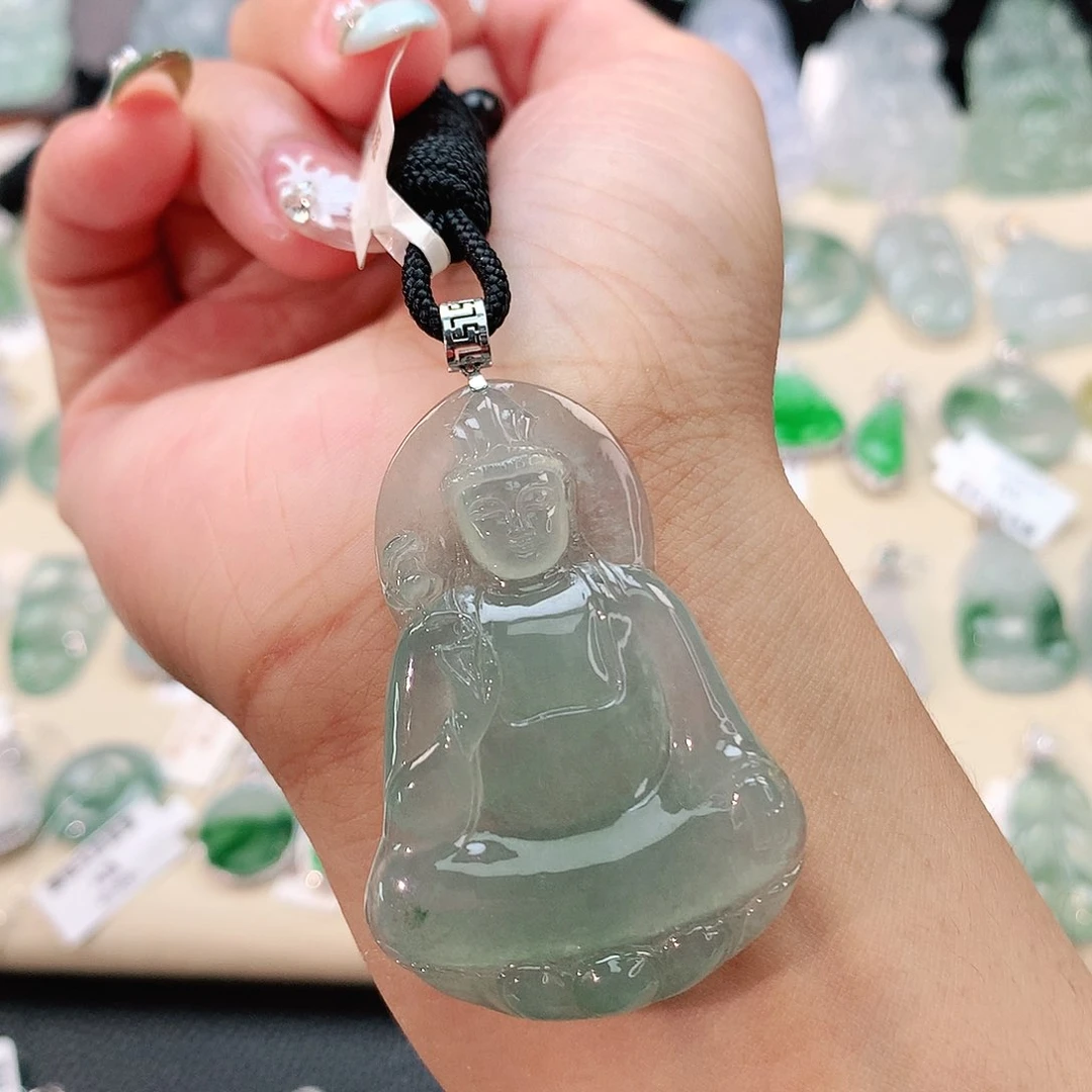 翡翠18K金镶嵌颈饰素衣