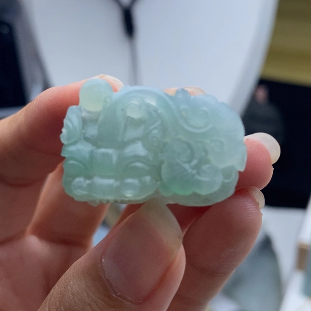 未镶嵌定制翡翠口含珠貔貅毛货无鉴赏期
