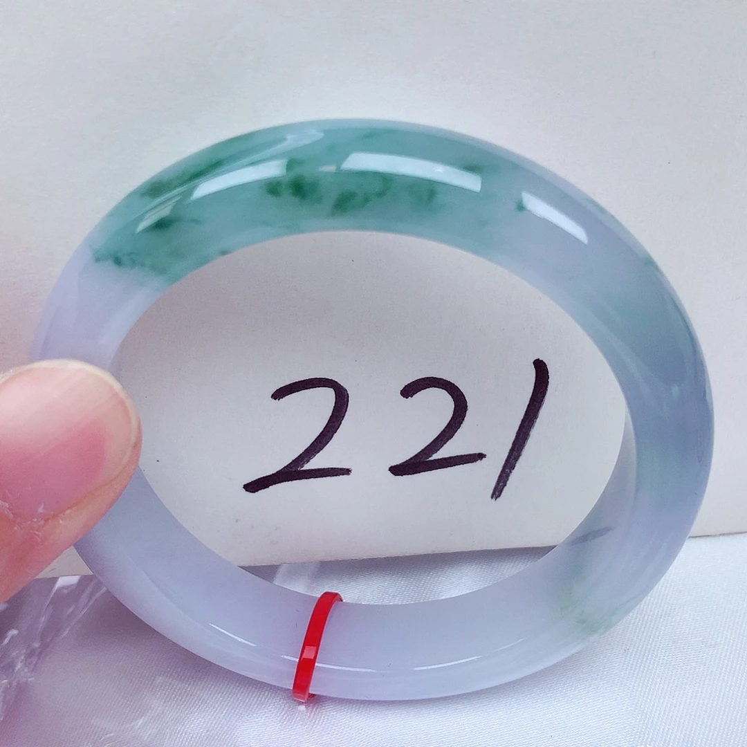 翡翠未镶嵌手镯翡翠